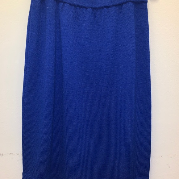 St. John royal blue outfit - Picture 7 of 10